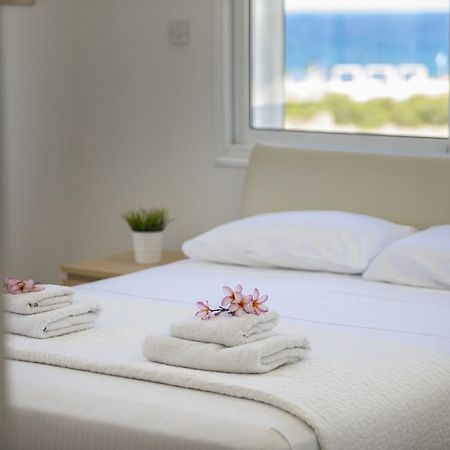 Protaras Villa Sandy Toes Paralimni Bagian luar foto